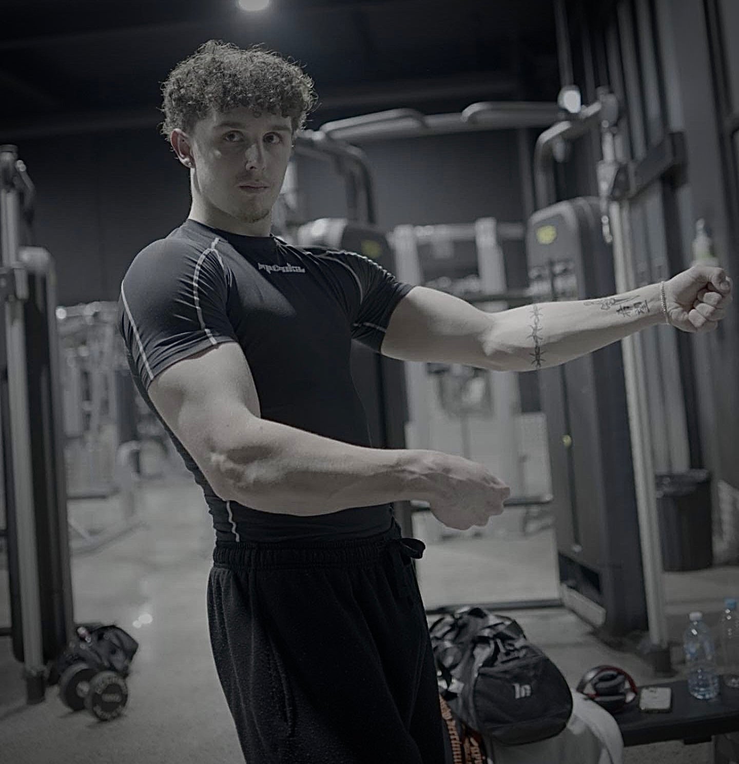 MUSOKA COMPRESSION TEE - MUSOKA